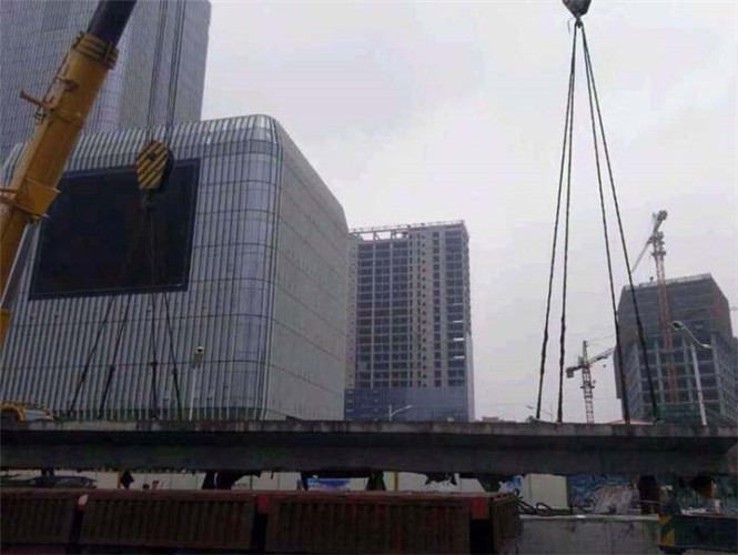 玛纳斯县租吊车用吊机找哪家